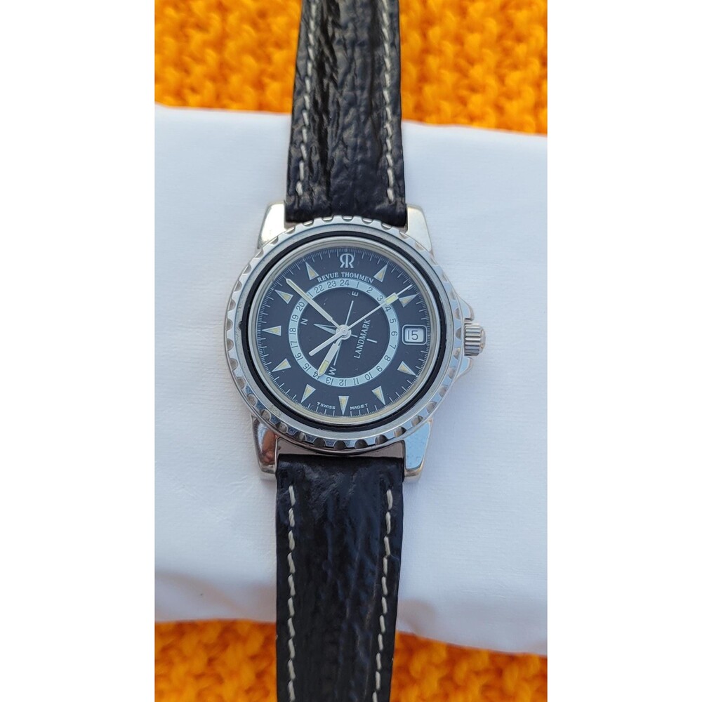 VTG Revue Thommen Landmark Compass Watch 5817002 Swiss Quartz Black 35mm Lume